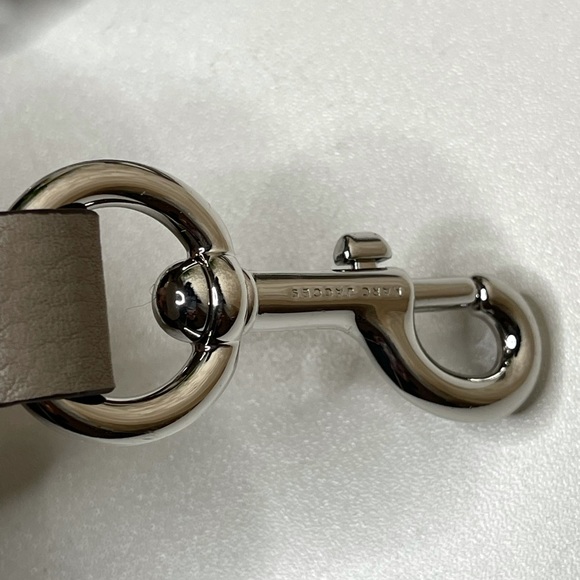 MARC Jacobs🍂🍁nude leather strap silver  hardware new - Picture 8 of 13